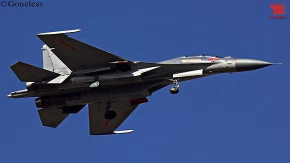 J-16 - “đứa con nhân bản” của Su-30MK2 sẽ chuyên đánh biển? ảnh 8 J-16 - “đứa con nhân bản” của Su-30MK2 sẽ chuyên đánh biển? ảnh 8