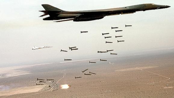 NATO ném bom nhầm, 13 lính Afghanistan thương vong ảnh 1 NATO ném bom nhầm, 13 lính Afghanistan thương vong ảnh 1
