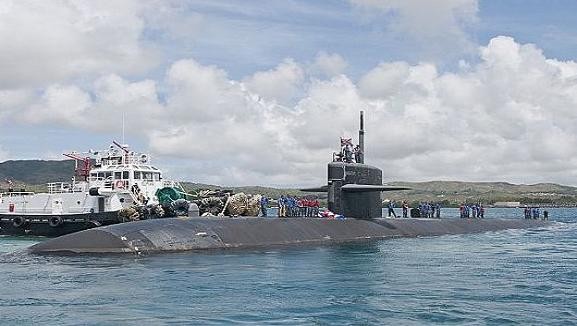 Tàu ngầm tấn công hạt nhân Mỹ thăm Philippines ảnh 1 Tàu ngầm tấn công hạt nhân Mỹ thăm Philippines ảnh 1