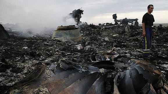 ASEAN kịch liệt lên án vụ bắn hạ máy bay MH17 của Malaysia ảnh 1 ASEAN kịch liệt lên án vụ bắn hạ máy bay MH17 của Malaysia ảnh 1