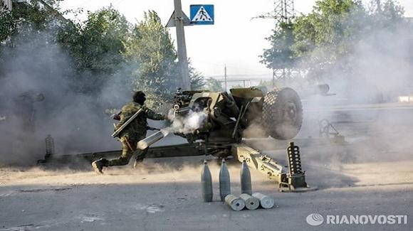Cả quân đội Ukraine và dân quân Donetsk đều tuyên bố phản công quy mô lớn ảnh 1 Cả quân đội Ukraine và dân quân Donetsk đều tuyên bố phản công quy mô lớn ảnh 1