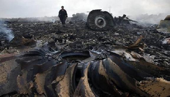 Vì sao Mỹ- EU- Ukraine "lặn mất tăm" trong vụ MH17? ảnh 2 Vì sao Mỹ- EU- Ukraine "lặn mất tăm" trong vụ MH17? ảnh 2