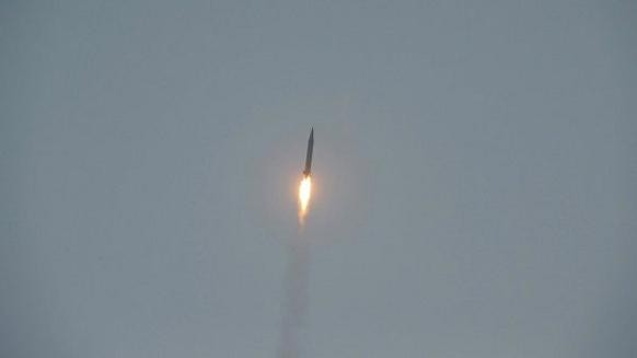 Triều Tiên phát triển bệ phóng thẳng đứng cho SLBM ảnh 1 Triều Tiên phát triển bệ phóng thẳng đứng cho SLBM ảnh 1