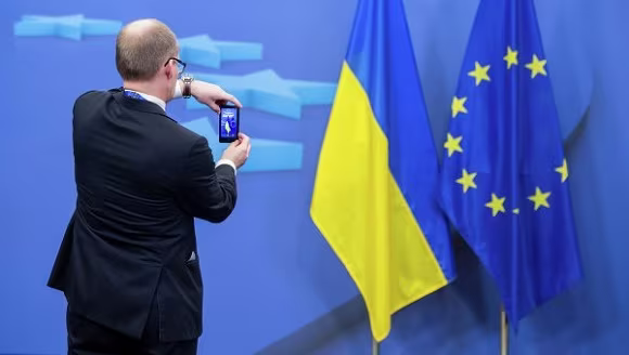 EU hoãn thực hiện khu vực thương mại tự do với Ukraine ảnh 1 EU hoãn thực hiện khu vực thương mại tự do với Ukraine ảnh 1
