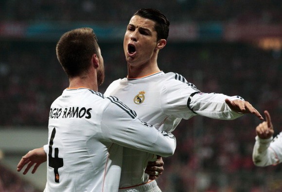Thảm bại 0-4, Bayern cúi đầu rời Champions League ảnh 2 Thảm bại 0-4, Bayern cúi đầu rời Champions League ảnh 2