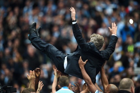 Chùm ảnh: Man City mở đại tiệc trên sân Etihad ảnh 3 Chùm ảnh: Man City mở đại tiệc trên sân Etihad ảnh 3