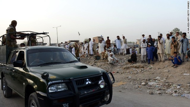 Quân đội Pakistan tấn công lực lượng nổi dậy, 450.000 người phải di tản ảnh 1 Quân đội Pakistan tấn công lực lượng nổi dậy, 450.000 người phải di tản ảnh 1