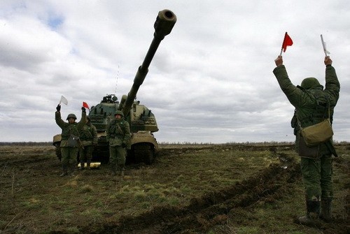 Nga sẵn sàng gửi vũ khí mạnh hơn tới Ukraine, bất chấp lệnh trừng phạt ảnh 1 Nga sẵn sàng gửi vũ khí mạnh hơn tới Ukraine, bất chấp lệnh trừng phạt ảnh 1