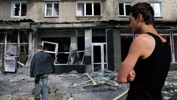 Kiev sẽ “dọn sạch” Donesk và Lugansk trước ngày quốc khánh? ảnh 1 Kiev sẽ “dọn sạch” Donesk và Lugansk trước ngày quốc khánh? ảnh 1