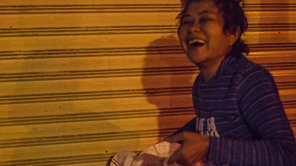 Ấm lòng trong "Đêm không ngủ" với người vô gia cư ảnh 10 Ấm lòng trong "Đêm không ngủ" với người vô gia cư ảnh 10