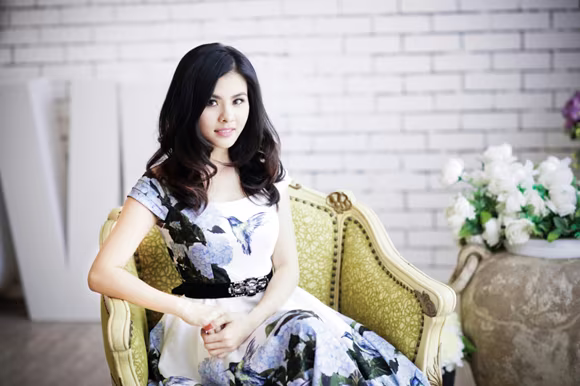 Nữ diễn viên “Scandal” Vân Trang khoe ảnh đài các ảnh 8 Nữ diễn viên “Scandal” Vân Trang khoe ảnh đài các ảnh 8