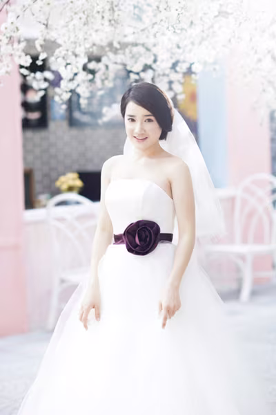 Hotgirl “Quả tim máu” tung ảnh cô dâu tuyệt đẹp ảnh 1 Hotgirl “Quả tim máu” tung ảnh cô dâu tuyệt đẹp ảnh 1