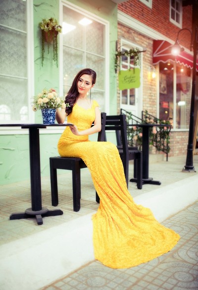 Dương Hiểu Ngọc khoe đường cong chữ S trong trang phục “nàng tiên cá” ảnh 5 Dương Hiểu Ngọc khoe đường cong chữ S trong trang phục “nàng tiên cá” ảnh 5