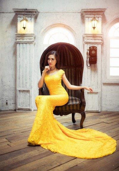 Dương Hiểu Ngọc khoe đường cong chữ S trong trang phục “nàng tiên cá” ảnh 6 Dương Hiểu Ngọc khoe đường cong chữ S trong trang phục “nàng tiên cá” ảnh 6