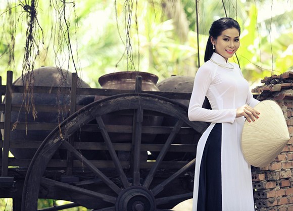 Nam người mẫu Hoàng Phi Kha rối bời với “Tình chị duyên em” ảnh 5 Nam người mẫu Hoàng Phi Kha rối bời với “Tình chị duyên em” ảnh 5