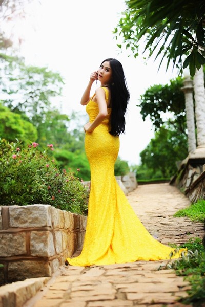 Á khôi Hoàng Hạnh quyến rũ với đầm dạ hội ảnh 5 Á khôi Hoàng Hạnh quyến rũ với đầm dạ hội ảnh 5