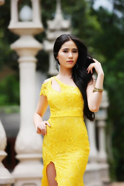 Á khôi Hoàng Hạnh quyến rũ với đầm dạ hội ảnh 9 Á khôi Hoàng Hạnh quyến rũ với đầm dạ hội ảnh 9
