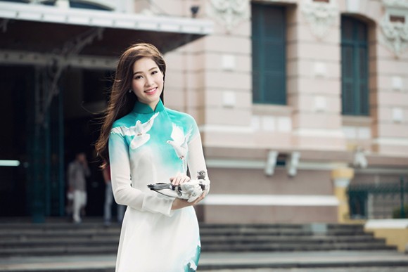 Hoa hậu Đặng Thu Thảo và “Ước vọng hoà bình” ảnh 1 Hoa hậu Đặng Thu Thảo và “Ước vọng hoà bình” ảnh 1