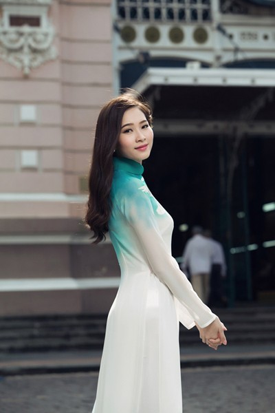 Hoa hậu Đặng Thu Thảo và “Ước vọng hoà bình” ảnh 3 Hoa hậu Đặng Thu Thảo và “Ước vọng hoà bình” ảnh 3