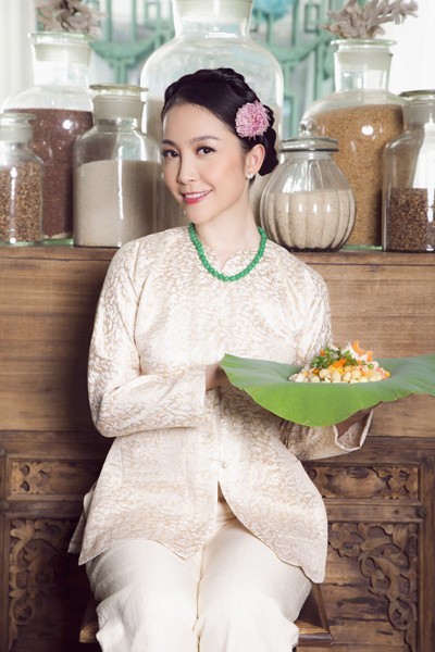Linh Nga “vào vai” người phụ nữ đảm đang ảnh 2 Linh Nga “vào vai” người phụ nữ đảm đang ảnh 2