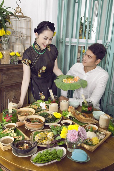 Linh Nga “vào vai” người phụ nữ đảm đang ảnh 4 Linh Nga “vào vai” người phụ nữ đảm đang ảnh 4
