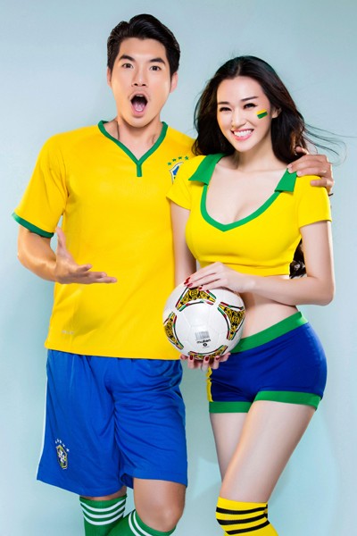 Khánh My nóng bỏng bên Trương Nam Thành cổ vũ World Cup ảnh 7 Khánh My nóng bỏng bên Trương Nam Thành cổ vũ World Cup ảnh 7