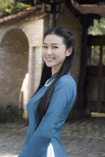 Khánh My ngất xỉu trên phim trường vì kiệt sức ảnh 3 Khánh My ngất xỉu trên phim trường vì kiệt sức ảnh 3