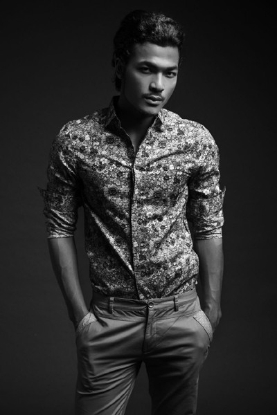 Á quân “Vietnam Next Top Model 2013” khoe vẻ nam tính trong bộ ảnh mới ảnh 7 Á quân “Vietnam Next Top Model 2013” khoe vẻ nam tính trong bộ ảnh mới ảnh 7