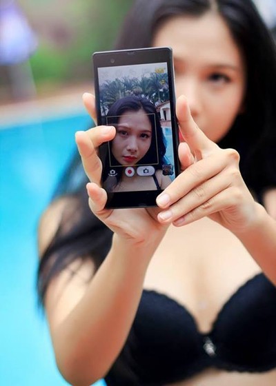 Người mẫu Xuân Thuỳ "diện" bikini, tạo dáng gợi cảm cực quyến rũ ảnh 9 Người mẫu Xuân Thuỳ "diện" bikini, tạo dáng gợi cảm cực quyến rũ ảnh 9