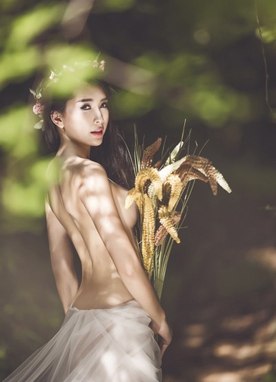 “Bỏng mắt” ngắm ảnh Lan Hương bán nude cực gợi cảm ảnh 7 “Bỏng mắt” ngắm ảnh Lan Hương bán nude cực gợi cảm ảnh 7