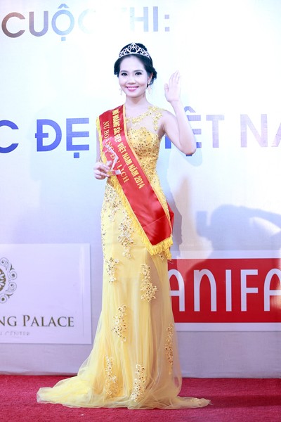 Dương Kim Ánh đăng quang Nữ hoàng Du lịch Việt Nam ảnh 1 Dương Kim Ánh đăng quang Nữ hoàng Du lịch Việt Nam ảnh 1