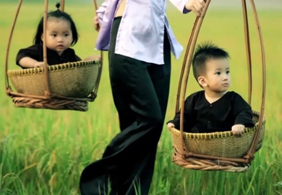 Ca sĩ Duy Mạnh đưa cả vợ con vào MV mới ảnh 3 Ca sĩ Duy Mạnh đưa cả vợ con vào MV mới ảnh 3