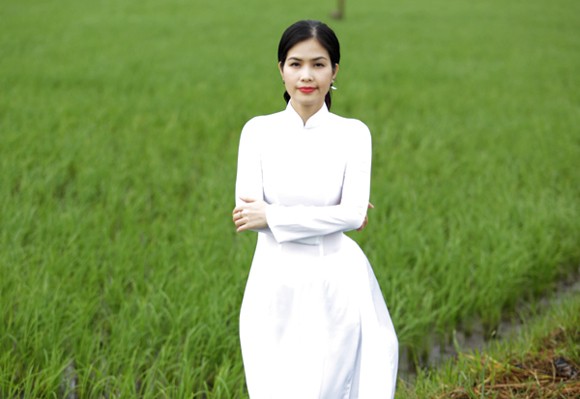 Ca sĩ Duy Mạnh đưa cả vợ con vào MV mới ảnh 4 Ca sĩ Duy Mạnh đưa cả vợ con vào MV mới ảnh 4
