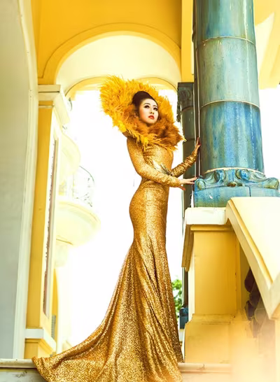 Mc Kim Trang hoá thân thành Nữ thần mặt trời ảnh 10 Mc Kim Trang hoá thân thành Nữ thần mặt trời ảnh 10
