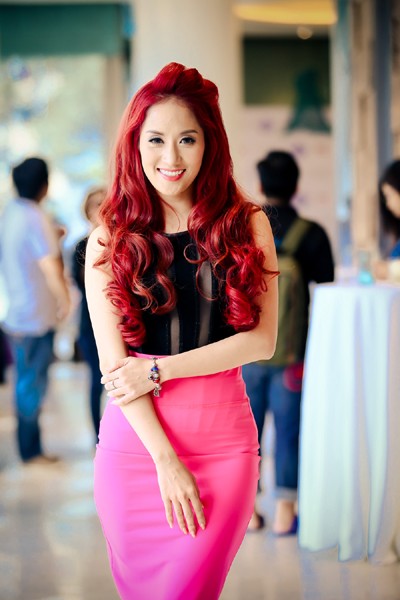 Khánh Thi rạng rỡ trong vai trò cố vấn chuyên môn của “Bước nhảy hoàn vũ nhí” ảnh 2 Khánh Thi rạng rỡ trong vai trò cố vấn chuyên môn của “Bước nhảy hoàn vũ nhí” ảnh 2