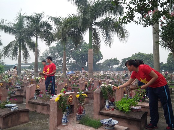 Tri ân các anh hùng liệt sỹ Thủ đô ảnh 8 Tri ân các anh hùng liệt sỹ Thủ đô ảnh 8