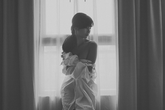 Người mẫu Xuân Thuỳ "thả rông" vòng 1 trong ngôi nhà vắng lạnh ảnh 3 Người mẫu Xuân Thuỳ "thả rông" vòng 1 trong ngôi nhà vắng lạnh ảnh 3