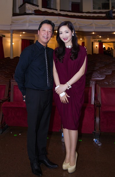 Hoa hậu Giáng My đi xem hoà nhạc ủng hộ nhạc trưởng Lê Phi Phi ảnh 5 Hoa hậu Giáng My đi xem hoà nhạc ủng hộ nhạc trưởng Lê Phi Phi ảnh 5