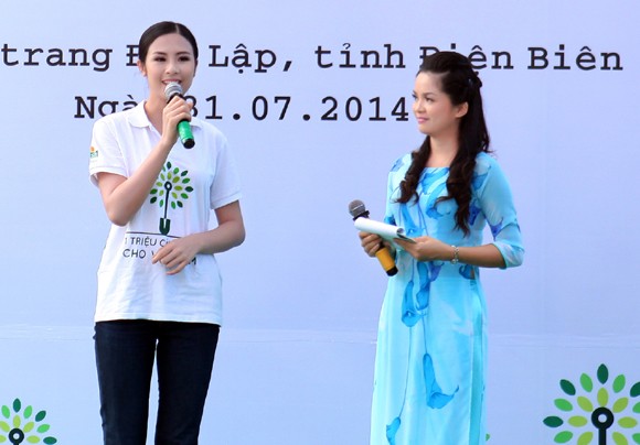 Hoa hậu Ngọc Hân tri ân các anh hùng liệt sỹ tại Điện Biên Phủ ảnh 6 Hoa hậu Ngọc Hân tri ân các anh hùng liệt sỹ tại Điện Biên Phủ ảnh 6