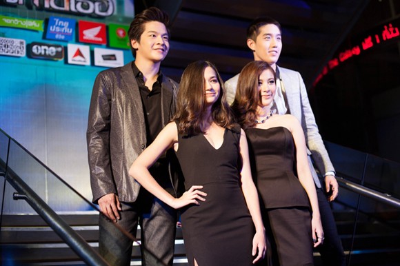 Stylist Trịnh Tú Trung dự ra mắt phim bom tấn cùng dàn sao “Tuổi nổi loạn” ảnh 2 Stylist Trịnh Tú Trung dự ra mắt phim bom tấn cùng dàn sao “Tuổi nổi loạn” ảnh 2