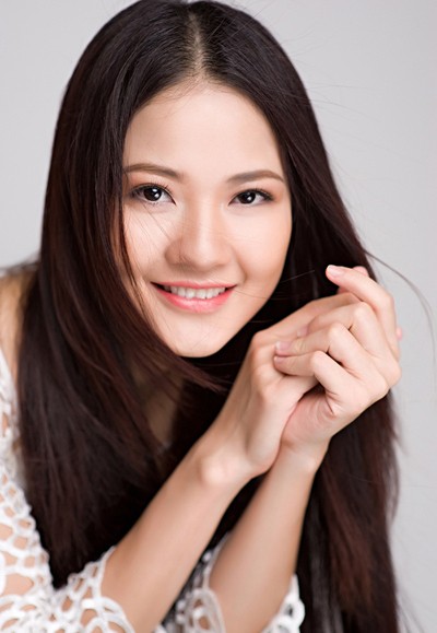 Cận cảnh nhan sắc mặn mà của Hoa hậu Trần Thị Quỳnh ảnh 1 Cận cảnh nhan sắc mặn mà của Hoa hậu Trần Thị Quỳnh ảnh 1
