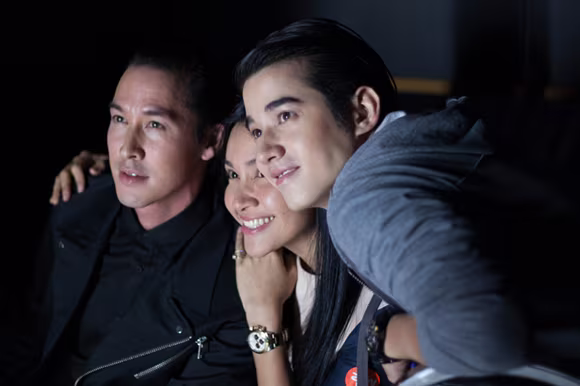 Stylist Trịnh Tú Trung hội ngộ Mario Maurer và 3 anh em họ Lưu tại Bangkok ảnh 1 Stylist Trịnh Tú Trung hội ngộ Mario Maurer và 3 anh em họ Lưu tại Bangkok ảnh 1