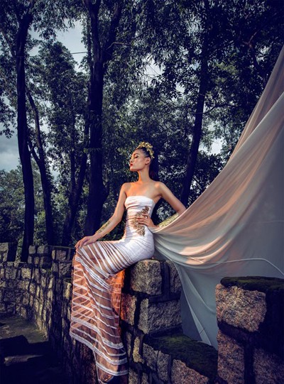 Thùy Trang Next Top ma mị trong chùa cổ ảnh 1 Thùy Trang Next Top ma mị trong chùa cổ ảnh 1
