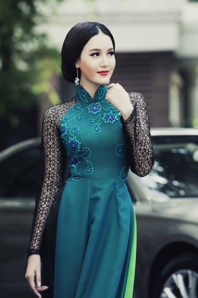 Hoa khôi Phương Thảo đẹp quyến rũ giữa mùa thu Sài thành ảnh 5 Hoa khôi Phương Thảo đẹp quyến rũ giữa mùa thu Sài thành ảnh 5