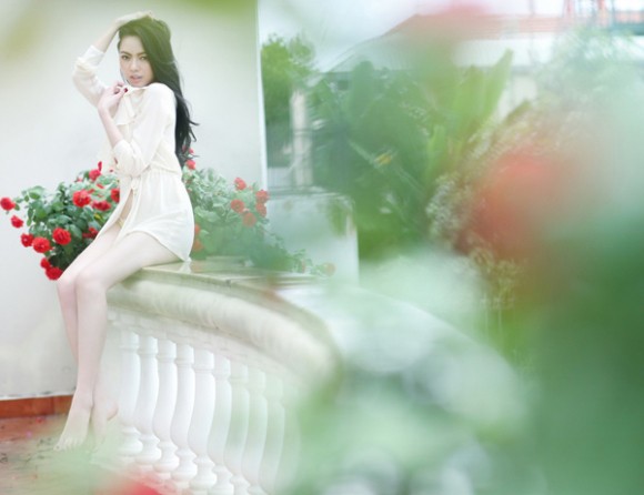 Vũ Hoàng Điệp “bỏ ngỏ” vòng 1, khoe dáng cực gợi cảm ảnh 6 Vũ Hoàng Điệp “bỏ ngỏ” vòng 1, khoe dáng cực gợi cảm ảnh 6