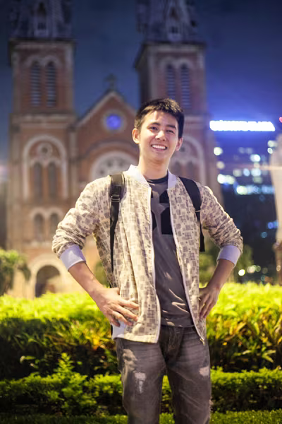Hot boy Thái Lan Nick Pavich “rong chơi” Sài thành ảnh 1 Hot boy Thái Lan Nick Pavich “rong chơi” Sài thành ảnh 1