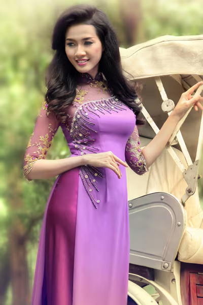 Phan Thị Mơ hóa quý cô sang trọng và đầy quyến rũ ảnh 6 Phan Thị Mơ hóa quý cô sang trọng và đầy quyến rũ ảnh 6