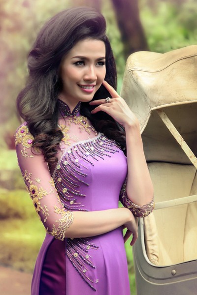 Phan Thị Mơ hóa quý cô sang trọng và đầy quyến rũ ảnh 7 Phan Thị Mơ hóa quý cô sang trọng và đầy quyến rũ ảnh 7