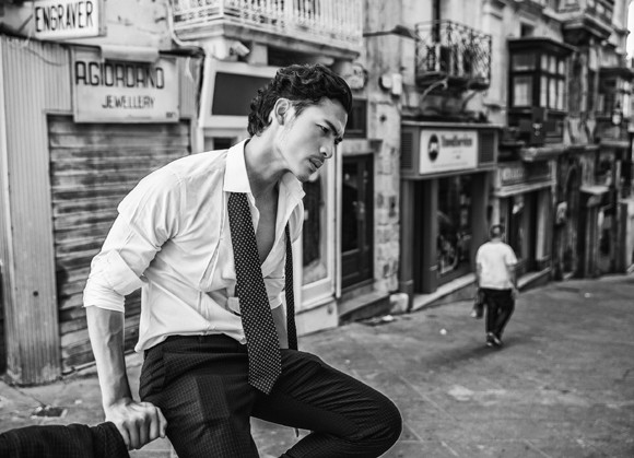 Á vương Vũ Tuấn Việt lịch lãm ở kinh đô ánh sáng ảnh 1 Á vương Vũ Tuấn Việt lịch lãm ở kinh đô ánh sáng ảnh 1