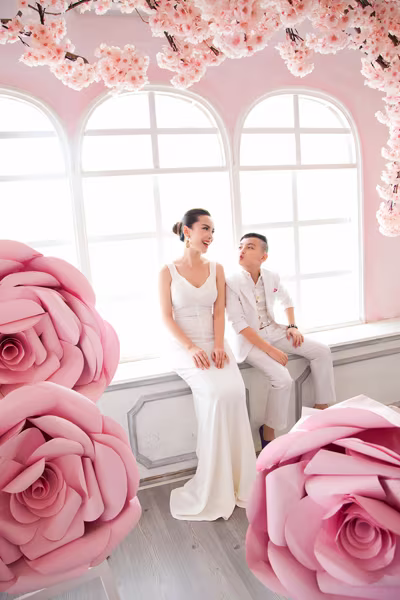 Yến Trang khoe sắc kiêu sa bên học trò cưng ảnh 4 Yến Trang khoe sắc kiêu sa bên học trò cưng ảnh 4